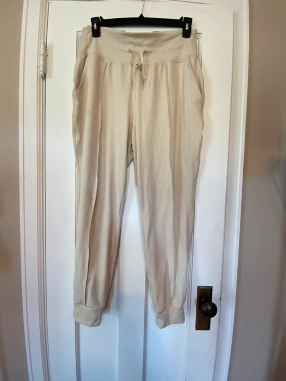 Womens old navy size large beige cream joggers